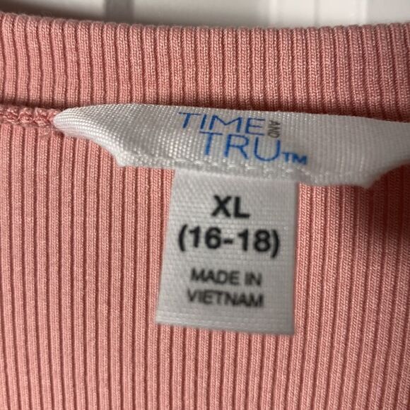 Time and Tru extra large blush color bodysuit - Picture 2 of 6